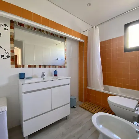 Garden Apartment *