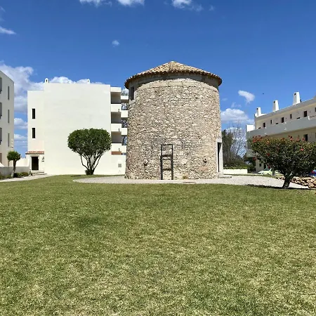 Apartment Garden *